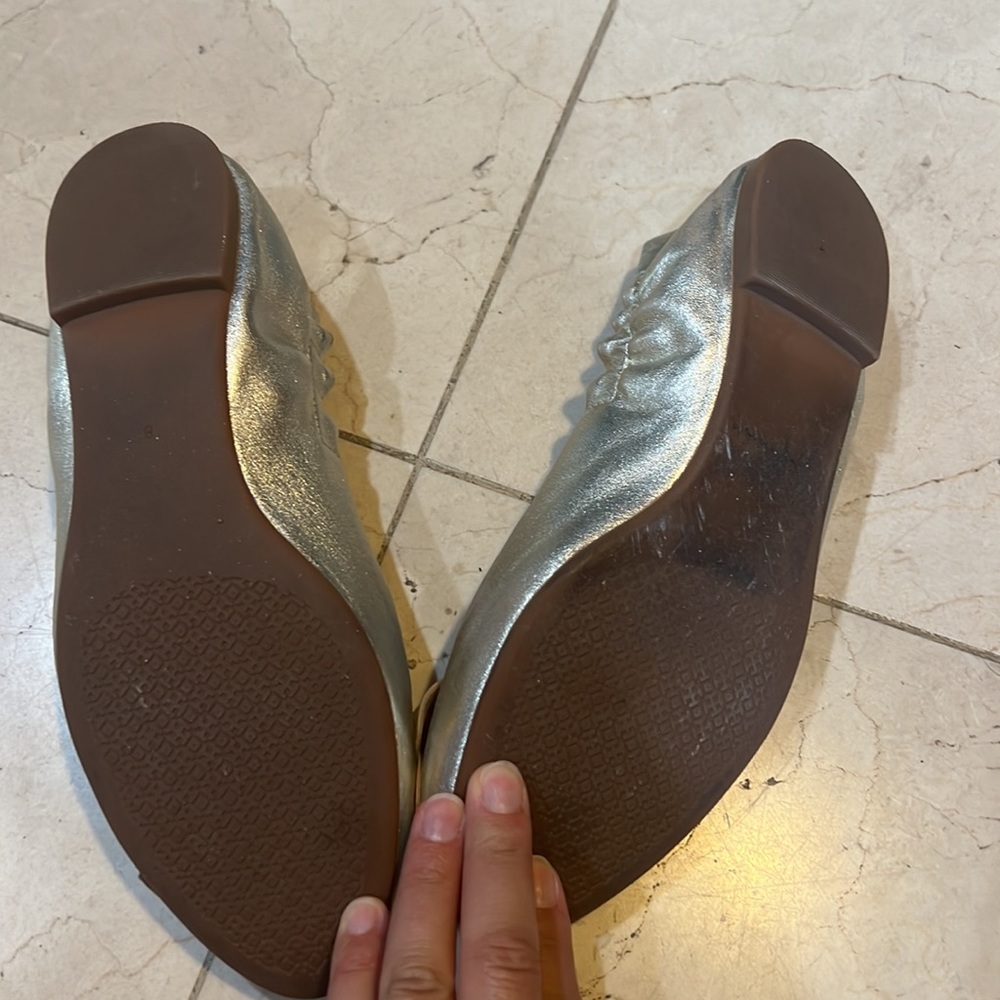 Flats - Picture 3 of 4